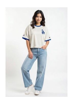 LA Dodgers Logo Cropped Baseball Top in Off-White with Royal Trim